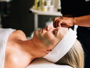 Klassische Massagen, Schwangerschaftsmassagen, Körperpeelings