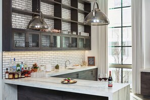 Bar (on property) - Canopy by Hilton Washington DC Bethesda North (Rockville)