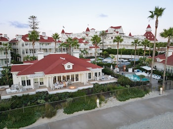Interior at Beach Village at The Del, LXR Hotels & Resorts
