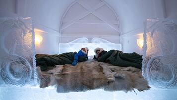 Soundproofing, bed sheets