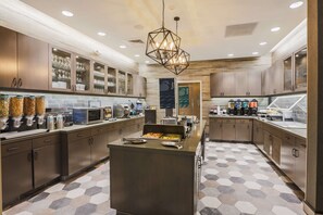 Desayuno buffet incluido todos los días