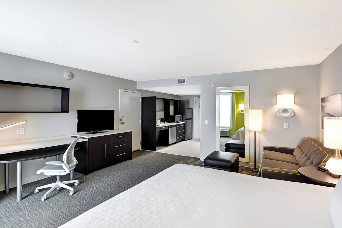 Premium bedding, desk, blackout curtains, soundproofing
