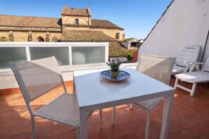 Chambre Économique avec lits jumeaux | Terrasse/Patio