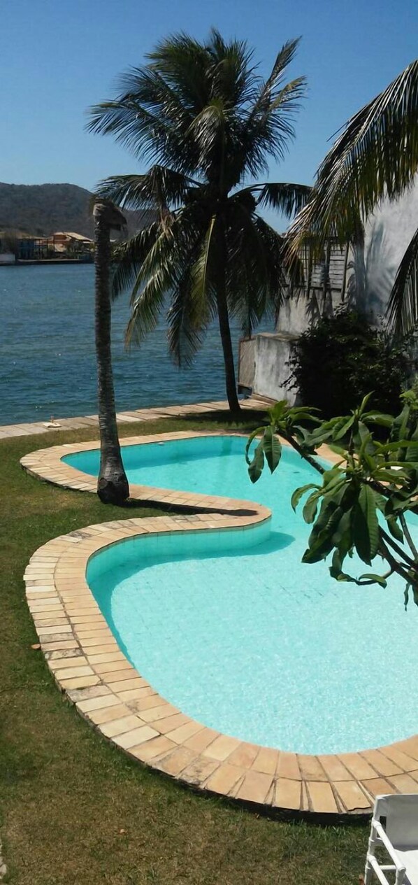 Piscine extérieure
