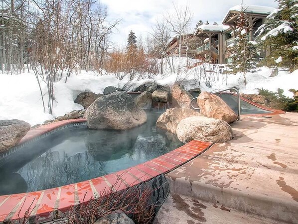 Condo, 2 Bedrooms | Pool