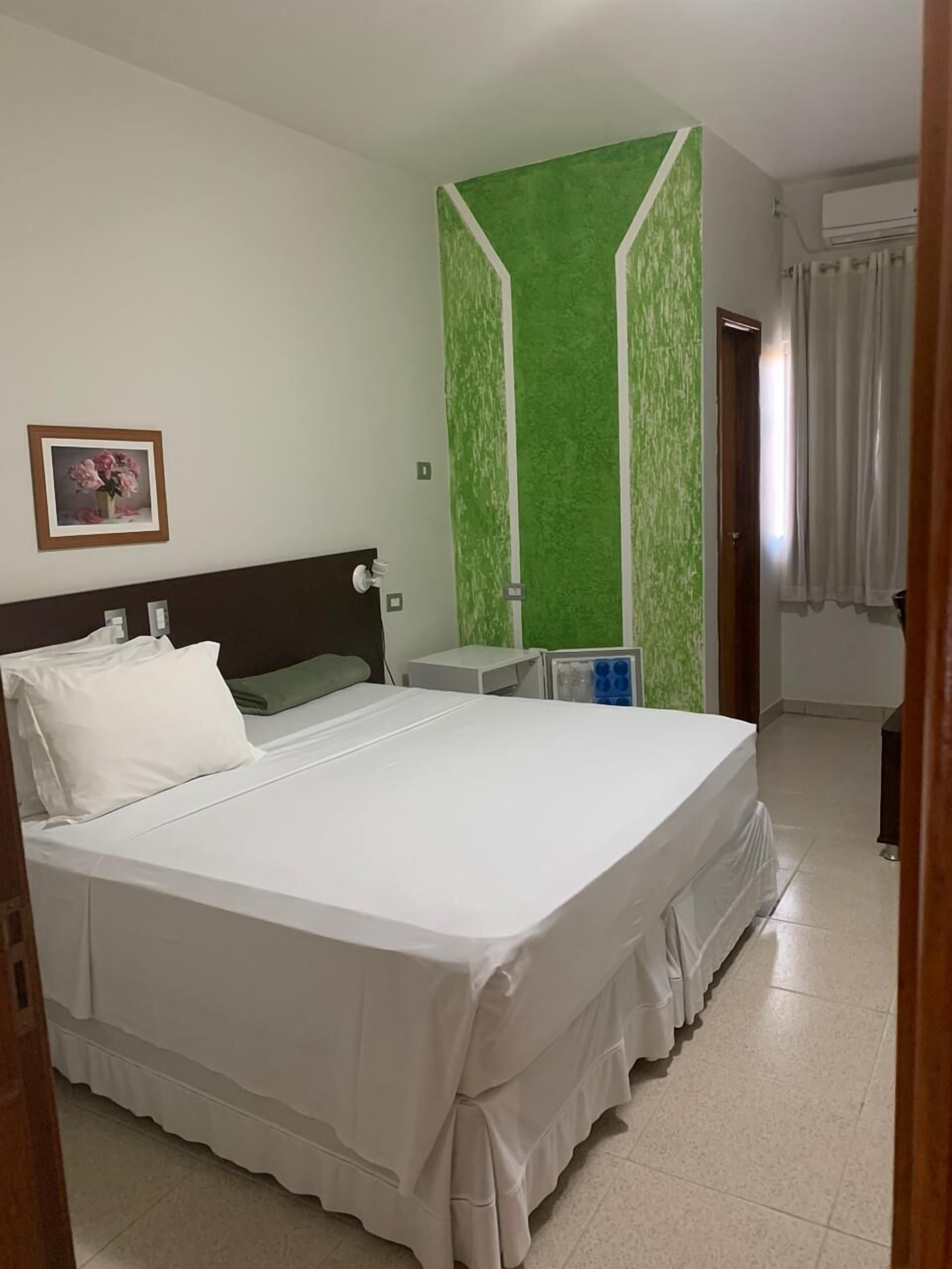 minibar, desk, free wifi, bed sheets