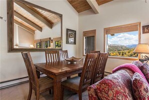 Condo, 3 Bedrooms, Microwave, Mountain View (Snowmass Mountain L6) | Private kitchen
