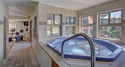 Bright 2br 2ba - Steps To Vibrant Main Street + Ski-to-town 2 Bedroom Condo by RedAwning