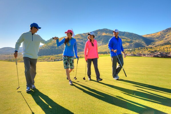 Condo, 3 Bedrooms | Golf