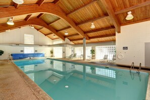 Condo, 3 quartos | Piscina | Piscina interna, piscina aquecida