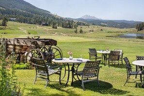 開放式客房 | 室外用餐