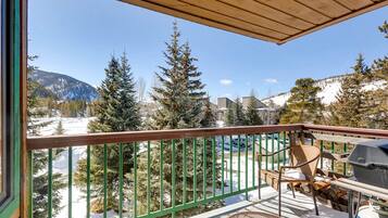 Studio | Property grounds