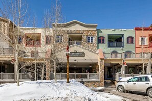 Condo, 1 Bedroom | Exterior