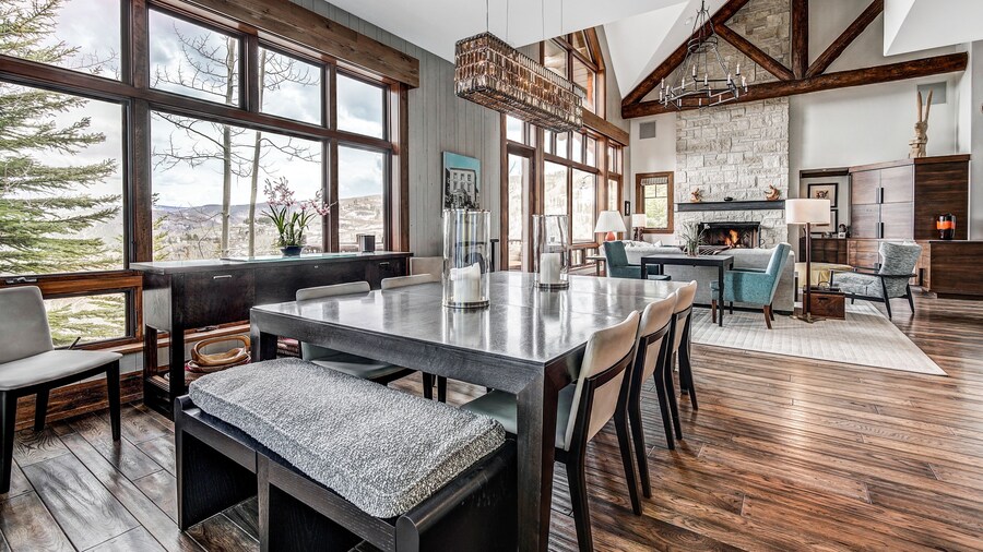 Luxury renovation! Ski-in/Ski-out 5 Br Private Townhome, Top of Bachelor Gulch - majestic view & exclusive location! by RedAwning