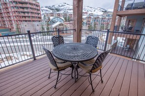 Condo, 3 Bedrooms | Outdoor dining