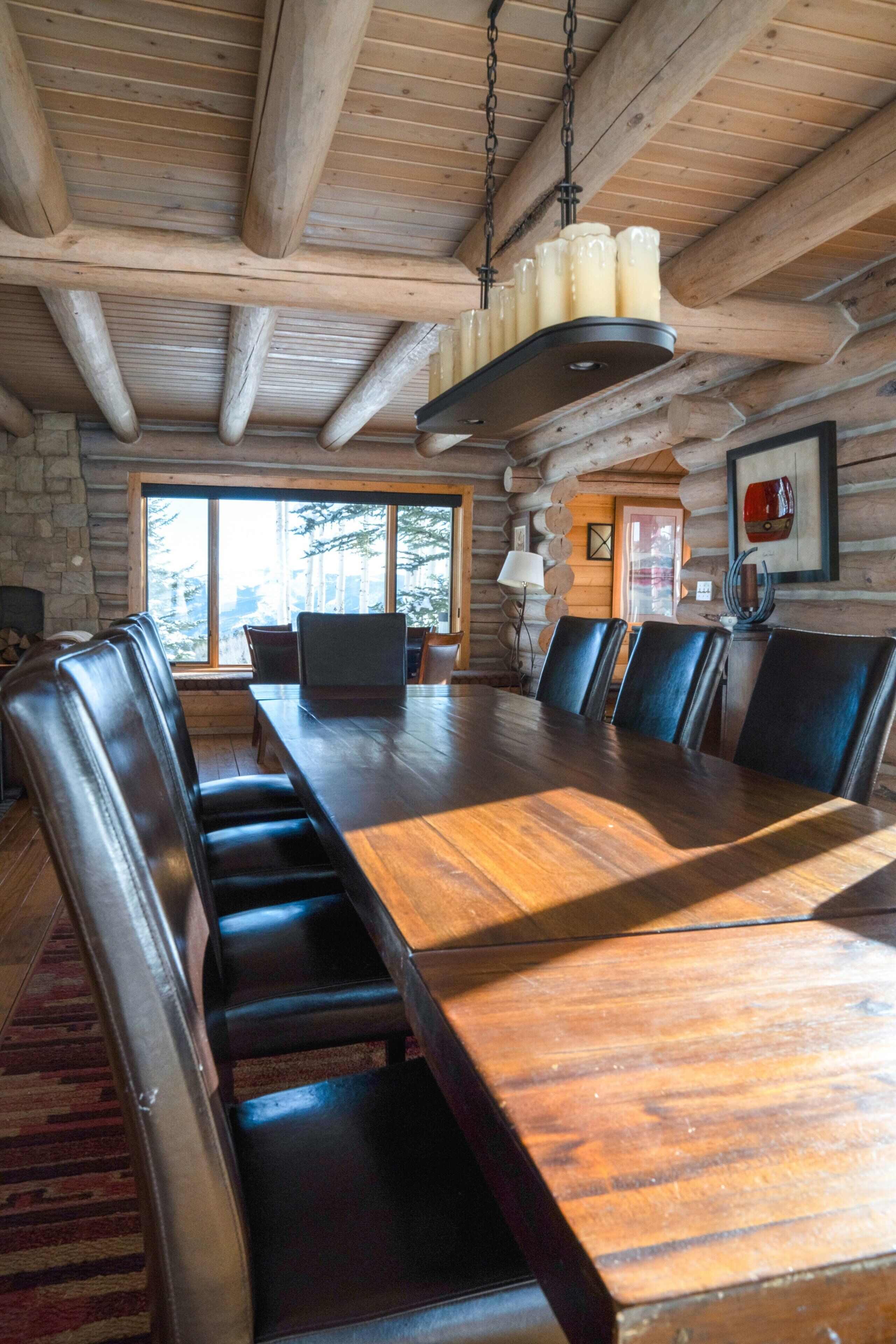 Cabin, 4 Bedrooms | Dining