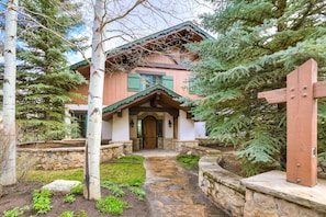 Maison mitoyenne, 5 chambres | Extérieur