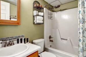 Condo, 1 habitación | Baño