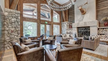 Condo, 4 phòng ngủ | Nội thất