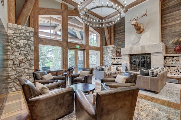 Condo, 4 Bedrooms | Interior