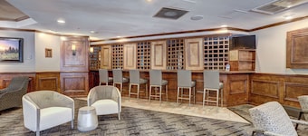 Charming 2br Steps To Snow-capped Adventures + Main St 2 Bedroom Condo by RedAwning