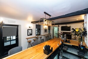 Bar (on property) - The Ancient Unicorn (Barnard Castle)