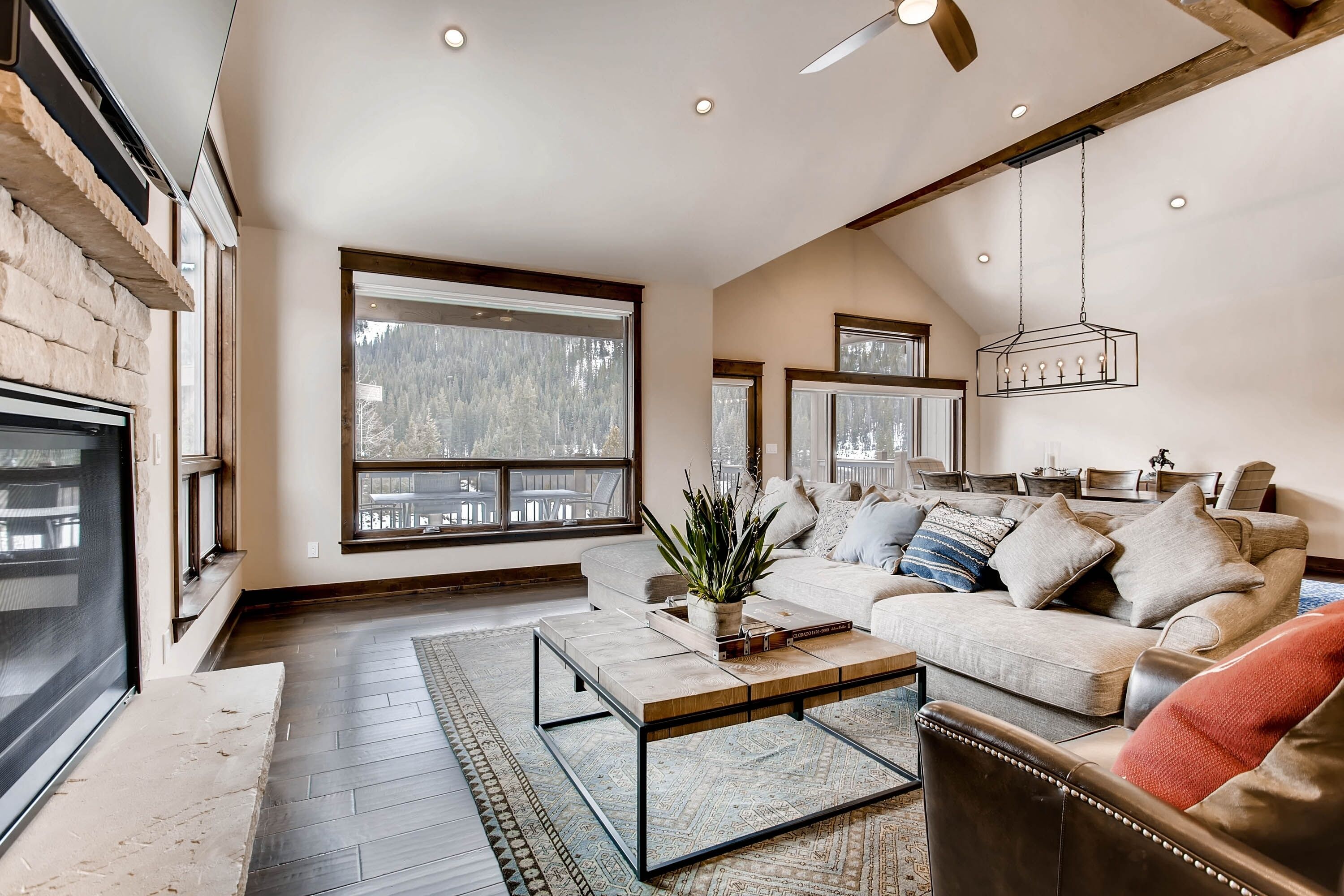 Townhome, 3 Bedrooms | Living area