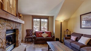 Leilighet, 3 soverom | Oppholdsområde