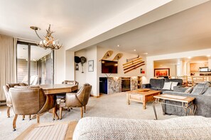 Condo, 3 Bedrooms | Interior - Spacious Penthouse 3br ~no Cleaning Fee~kids Ski Free! 3 Bedroom Condo by RedAwning (Keystone)