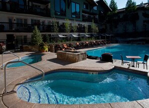 Apartment, 2 Bedrooms | Pool