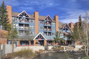 Condo, 1 Bedroom | Exterior