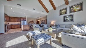 Condo, 4 Bedrooms | Interior