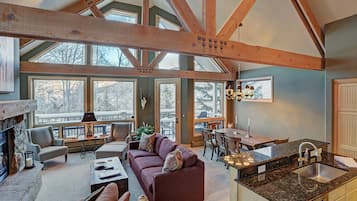 Townhome, 3 Bedrooms | Interior