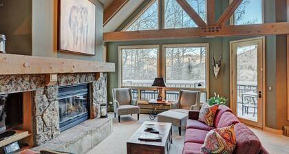 Slopeside Living - 3br 4ba At Pines Lodge 3 Bedroom Condo by RedAwning