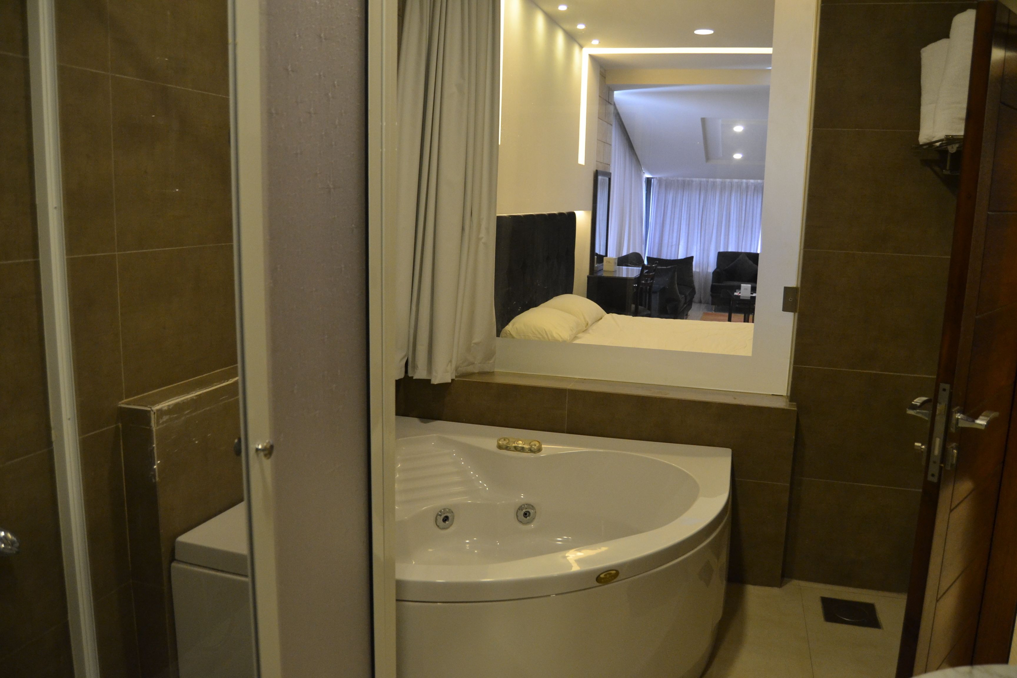 Junior-Suite, 1 King-Bett | Badezimmer