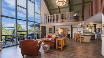 Rumah, 3 kamar tidur | Area keluarga | TV, perapian, pemutar DVD, dan komputer