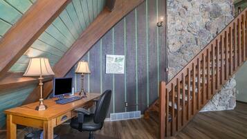 Rumah, 3 kamar tidur | Tangga