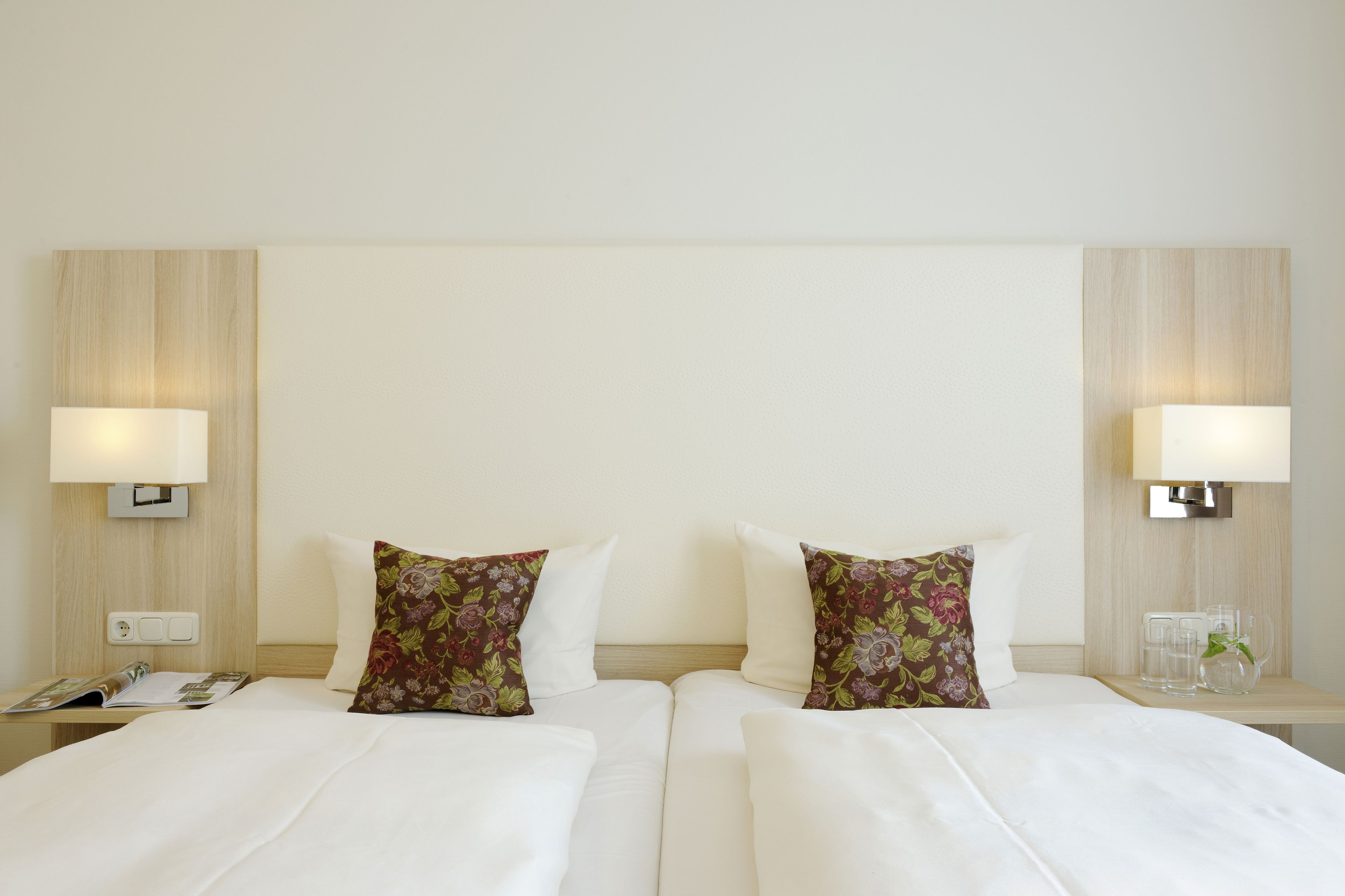 superior double room, 1 king bed | desk, soundproofing, free wifi, bed sheets