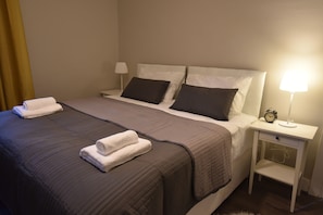 1 Schlafzimmer, hochwertige Bettwaren, schallisolierte Zimmer