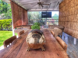 Thức ăn và đồ uống