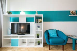 Comfort Apartment, 2 Bedrooms, Non Smoking, Kitchen | 1 bedroom, iron/ironing board, free WiFi, bed sheets - Fair Apartments (Frankfurt)