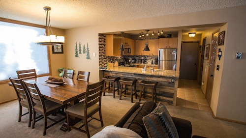 Snowblaze Athletic Club -a11 2 Bedroom Condo by RedAwning