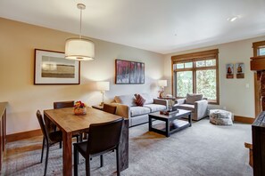 Condo, 1 quarto | Parte interna