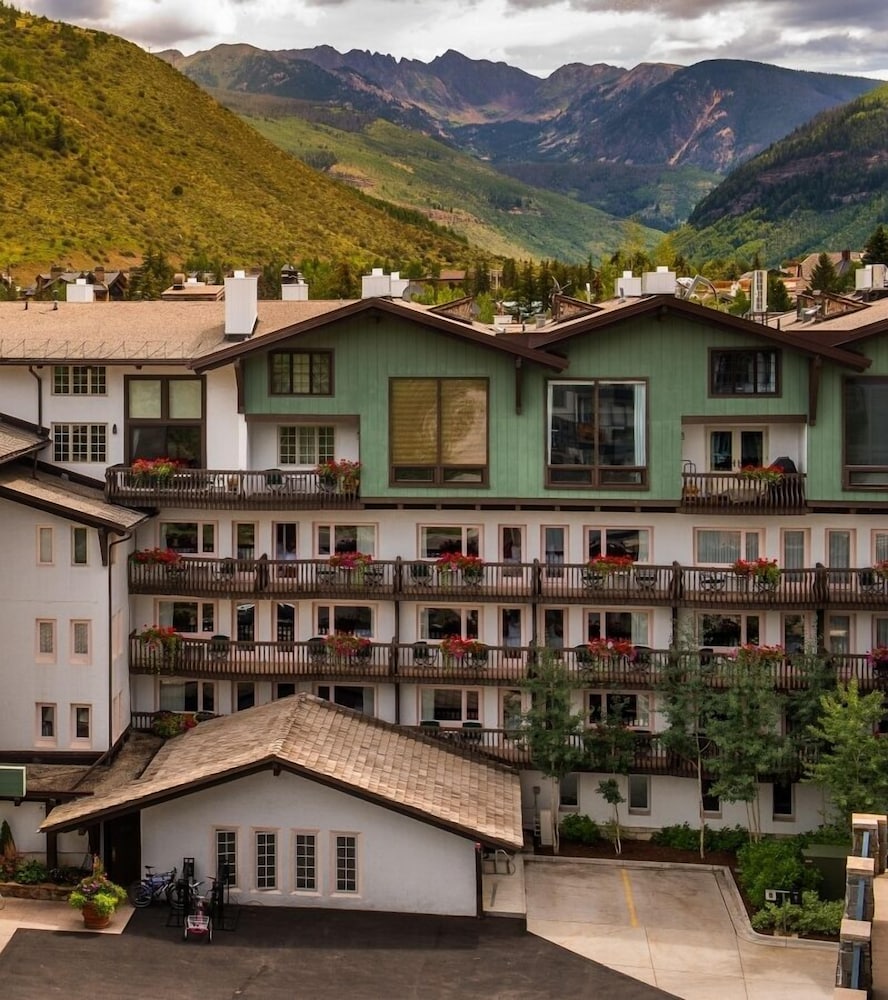 The Lodge at Vail by null