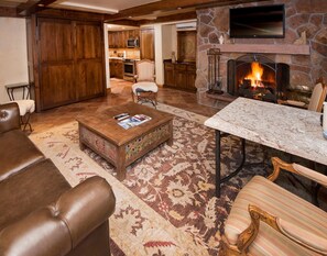 公寓客房, 1 間臥室 | 客廳 | 平面電視、壁爐、DVD 播放機