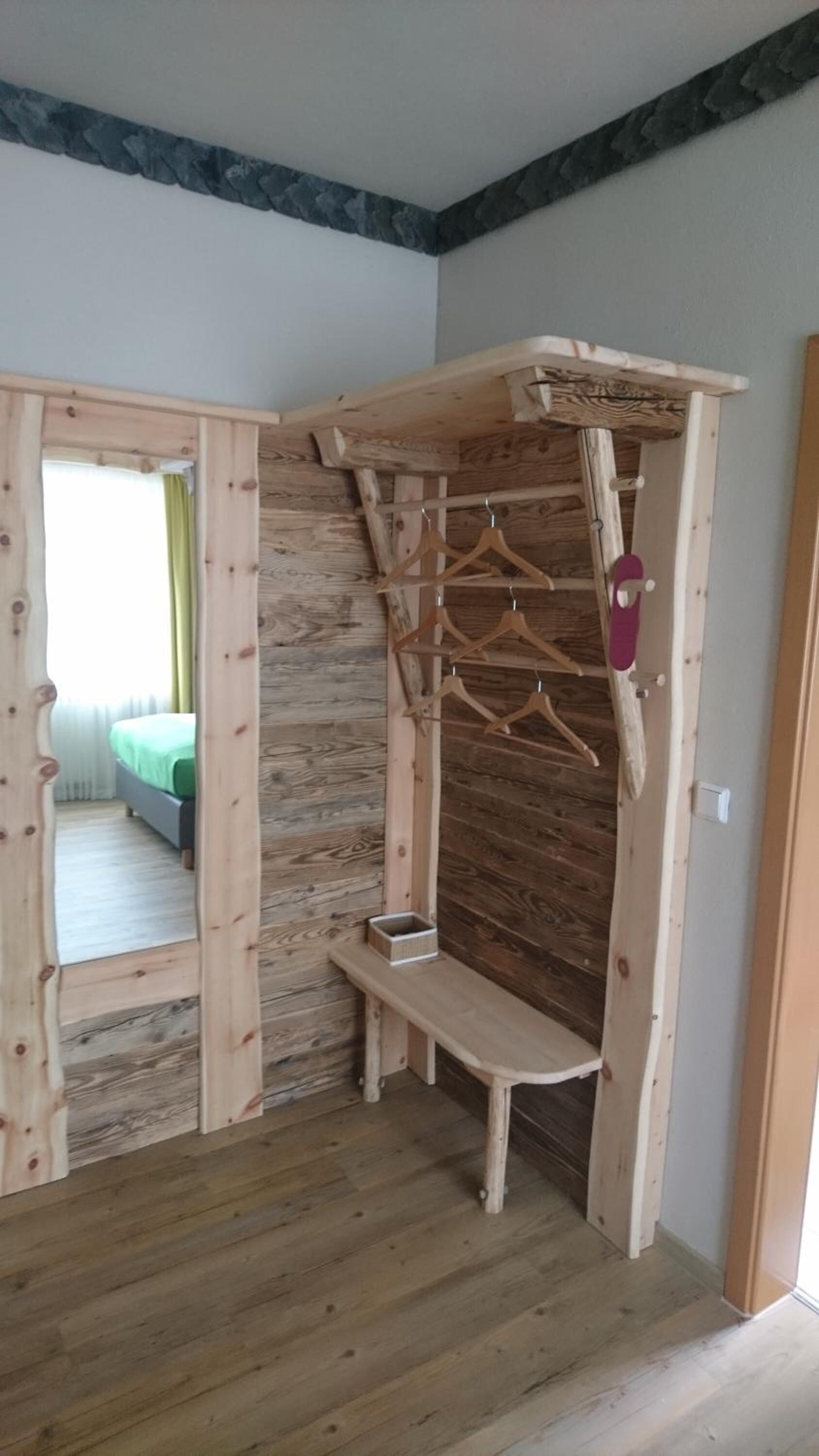 hypo-allergenic bedding, in-room safe, individually decorated