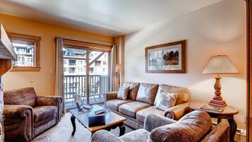 Condo, 2 Bedrooms | Living area | Flat-screen TV, fireplace, DVD player, MP3 dock