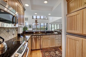 Private kitchen - Scenic Penthouse  For 10, Ski In At Pines Lodge 3 Bedroom Condo by RedAwning (Avon)