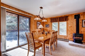 Condo, 3 Bedrooms | Dining