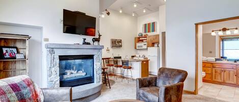 Condo, 1 Bedroom | Living area | Flat-screen TV, fireplace, DVD player